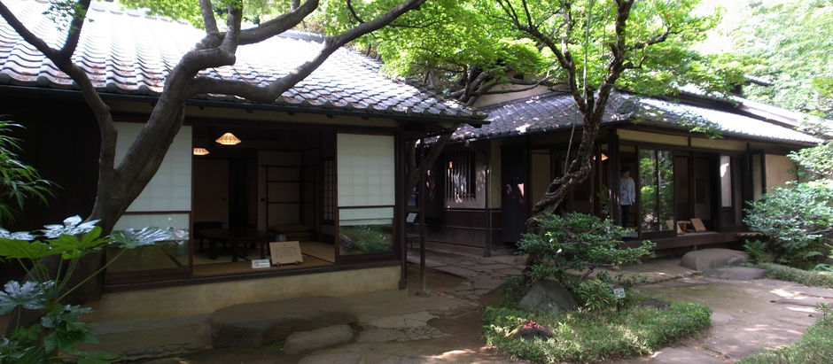 林芙美子邸へ