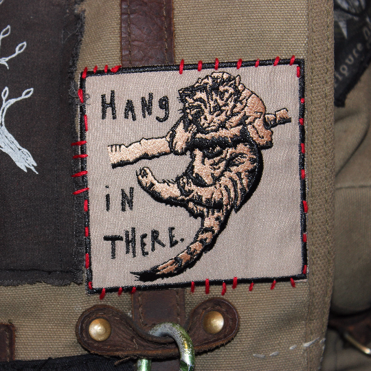 Hang in there — 9 x 9 cm. embroidered patch