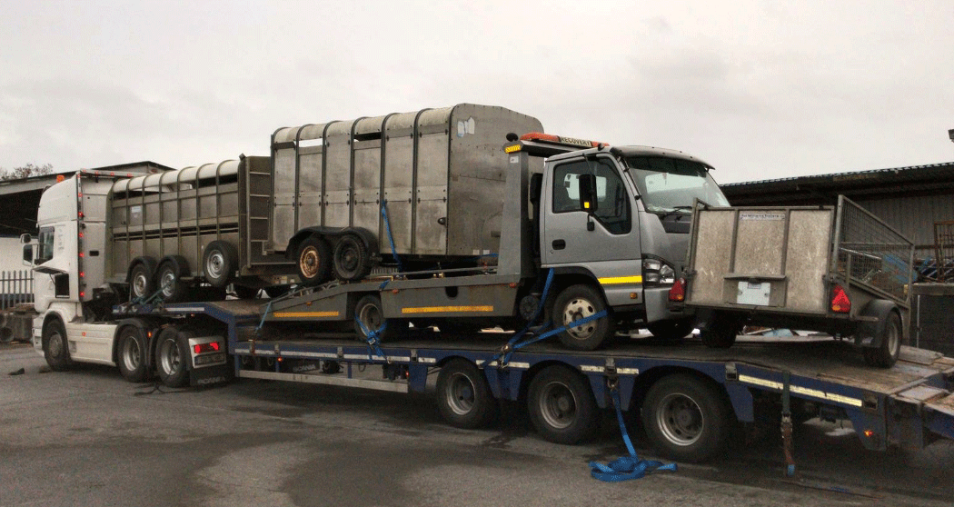 Truck-2.gif
