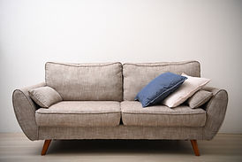 椅子のことならおまかせください