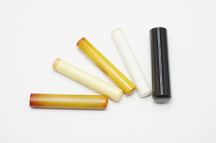 豊富な素材・デザインから選べます