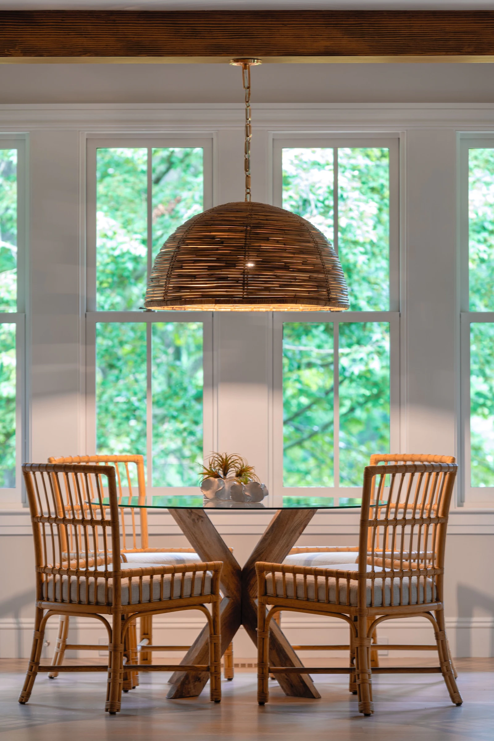 Marvin replacement windows, single-hung with 2 panel SDL detail