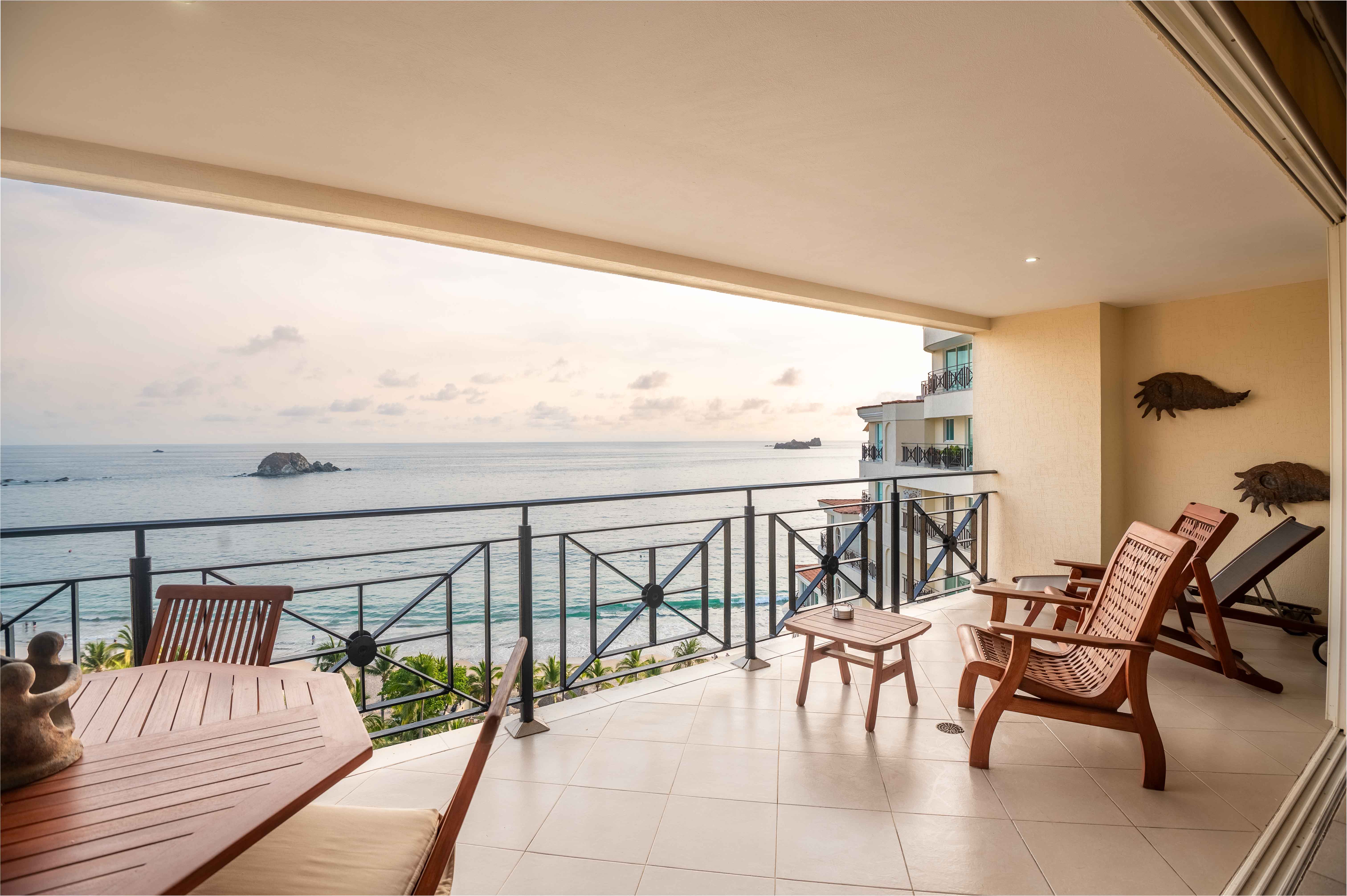 Contemporary interior overlooking the Pacific Ocean in Mexico