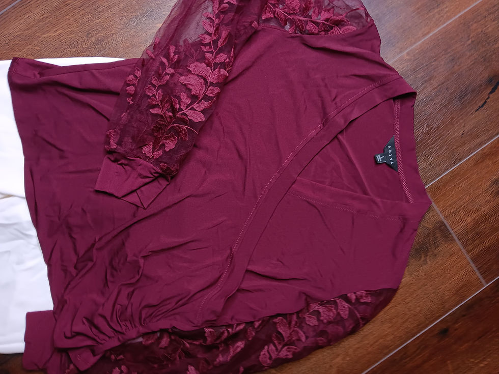 Thumbnail: Burgundy long sleeve blouse size Large
