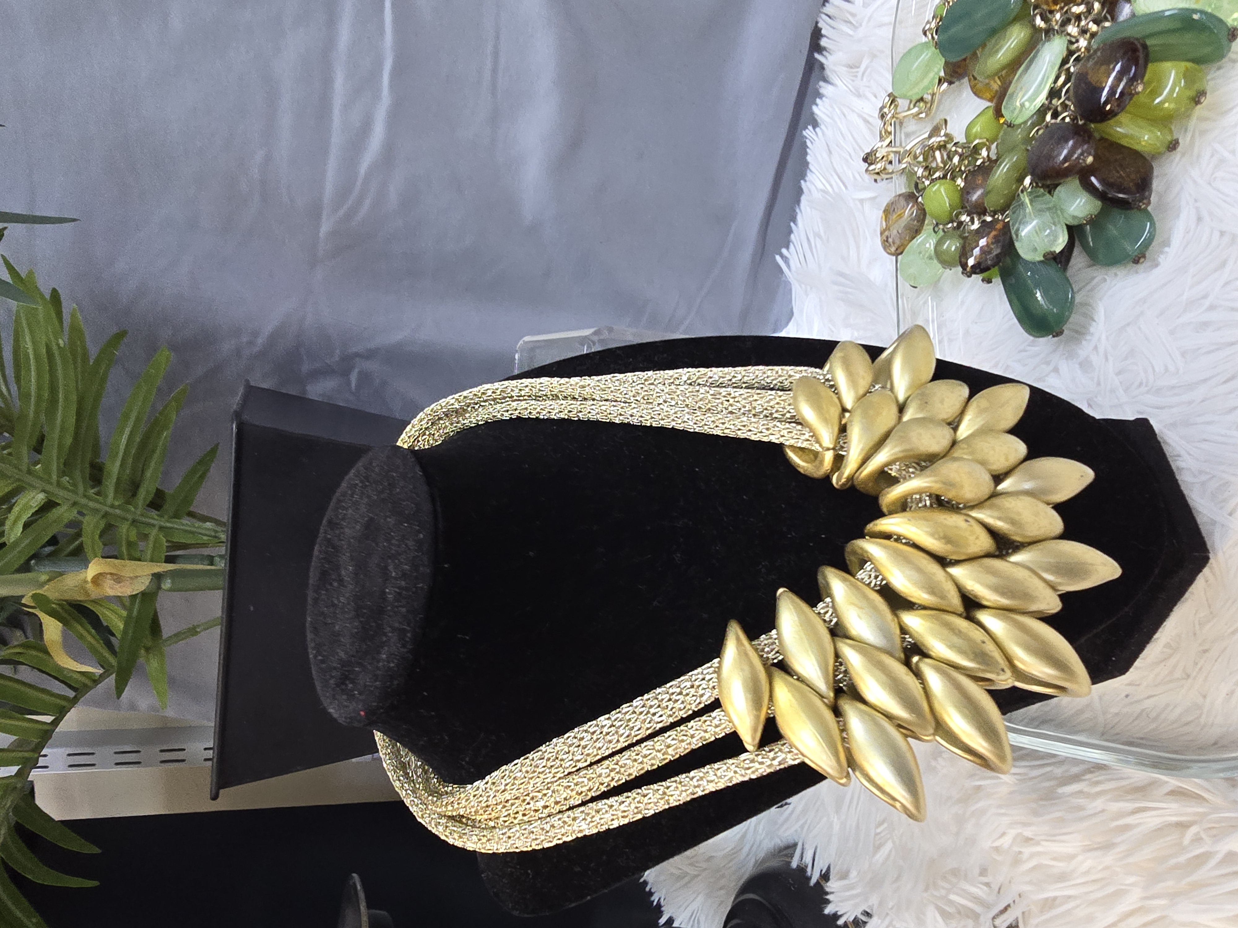 Writer: Thelma Rose Thrift Store 