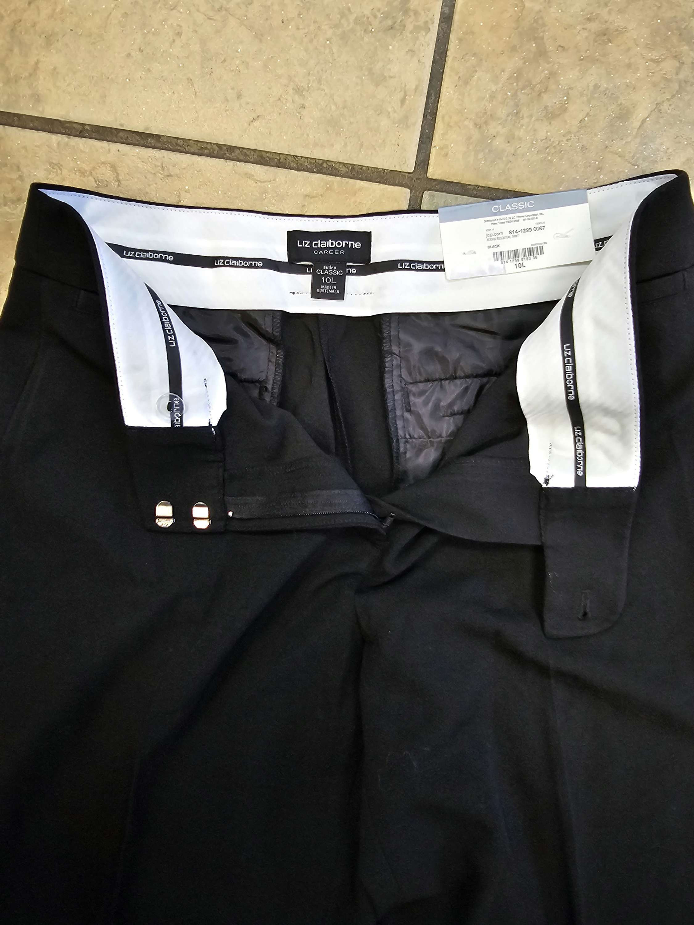 Liz claiborn classic 10L NEW WITH TAG