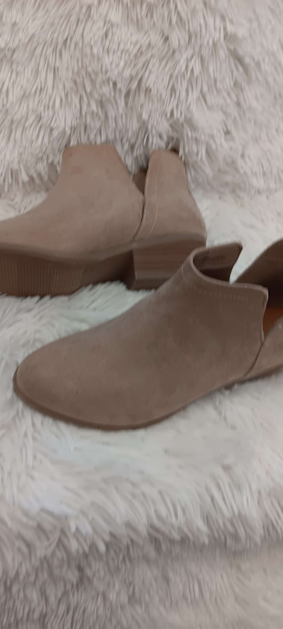 Thumbnail: Women ankle boots size 7