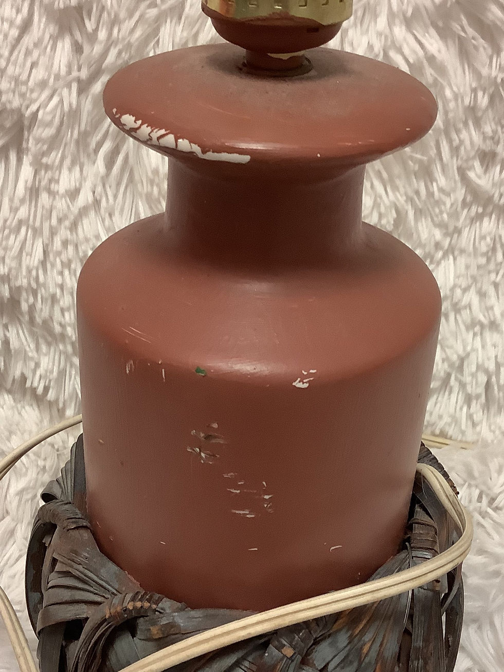 Thumbnail: Brown lamp