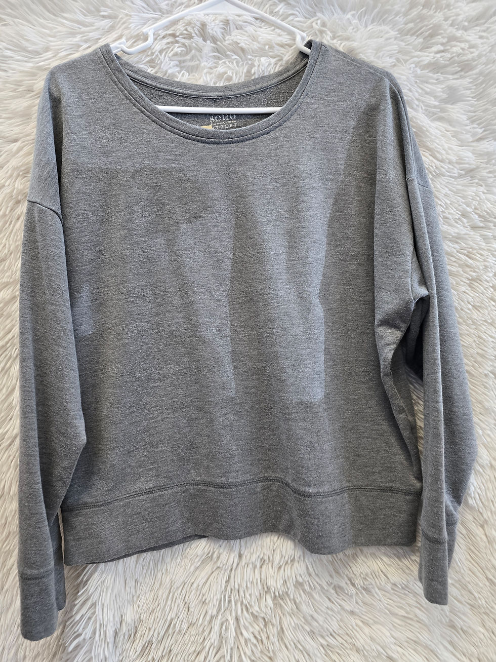 Thumbnail: Gray sweater  M