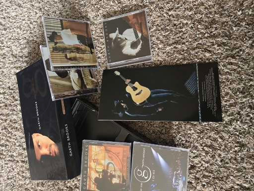 Thumbnail: Garth Brooks “The Limited Series” Collector’s Box Set