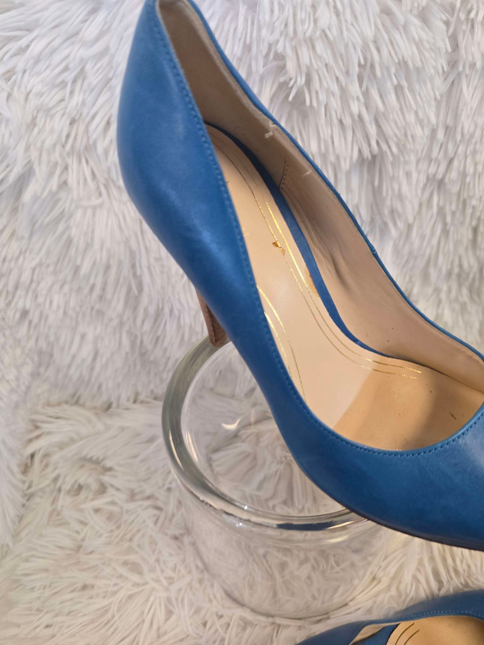 Thumbnail: Colehaan blue shoe