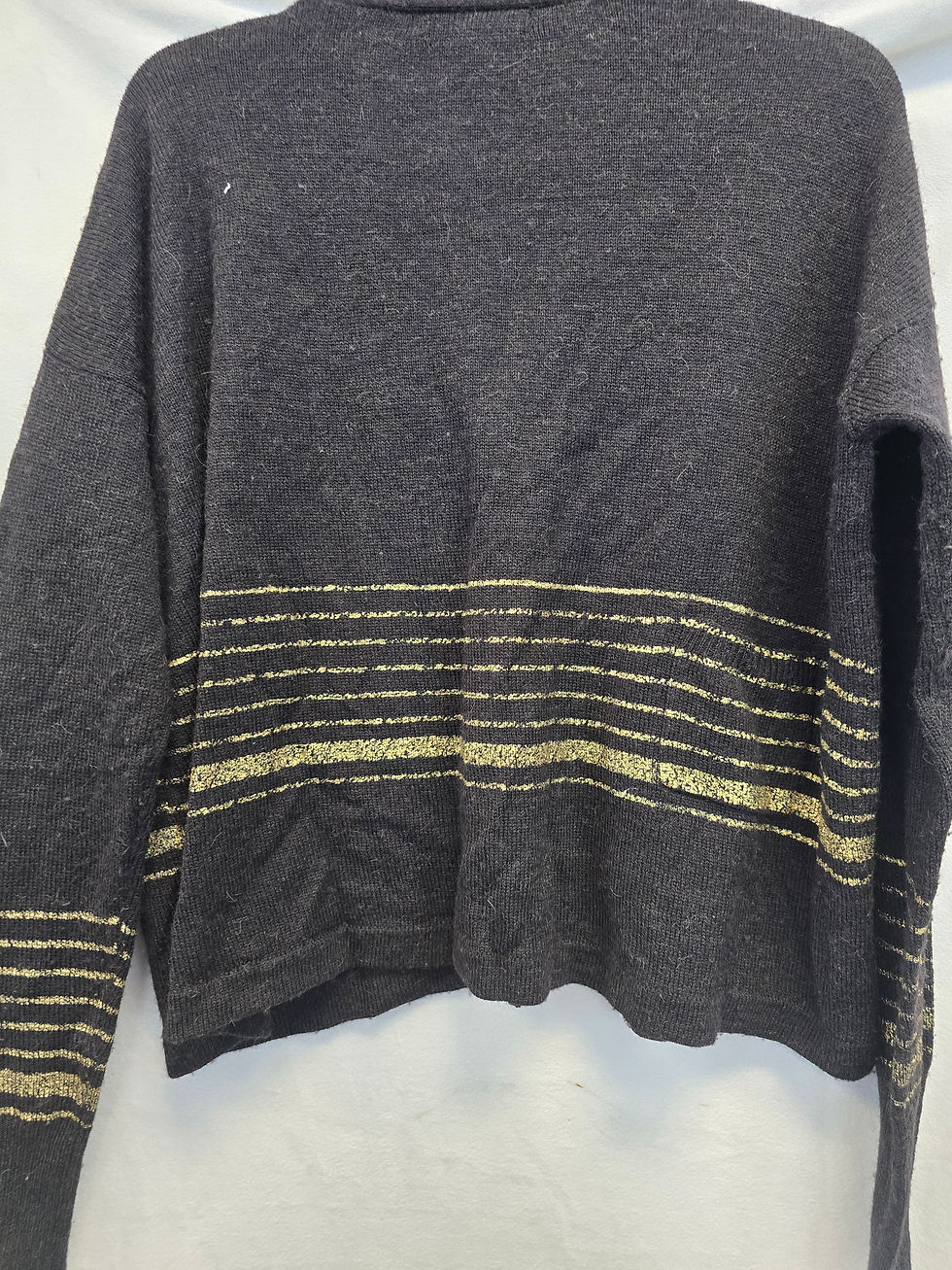 Thumbnail: Patterson Kincaid sweater size small