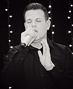 Josh charles pic.png