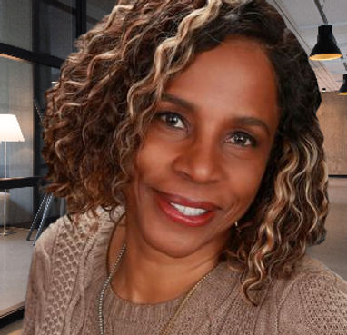 A professional photo of therapist Pamelia Sublett, LCSW, smiling