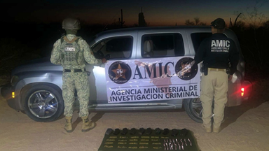 Aseguran AMIC y DEFENSA vehículo, municiones y droga en Sonoyta