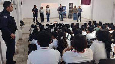 Imparte Gobierno de Sonora educación cibernética a jóvenes del Campo 60 en Bácum