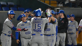 Acereros empareja la serie a Pericos en Puebla, Santiago Chávez da grand slam