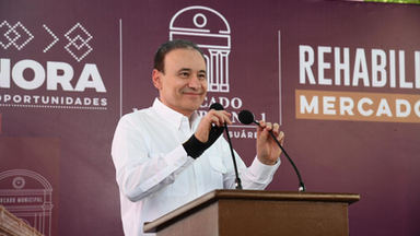 Rescate del Mercado Municipal es una realidad; Gobernador Durazo entrega instalaciones renovadas a locatarios