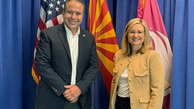 Destaca Toño Astiazarán virtudes de Hermosillo como polo de inversión ante empresarios y alcaldesa de Phoenix