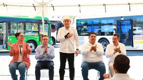 Gobernador Durazo consolida modernización histórica del transporte con 371 nuevas unidades en Sonora