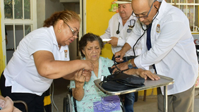 Mantiene Gobierno de Hermosillo programa Salud H en tu Casa dirigido a población vulnerable