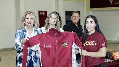 Abandera Gobierno de Sonora a deportistas de la UES