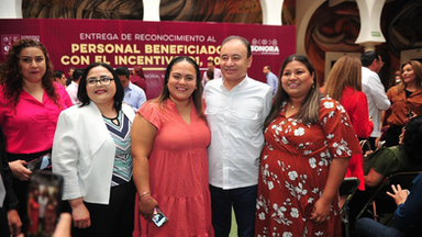 Cumple Gobernador Durazo con pago de retroactivo e incremento salarial al magisterio sonorense