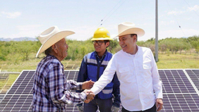 Gobernador Durazo impulsa energía solar para 250 mil hogares en Sonora