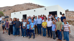 Entrega Toño Astiazarán primera etapa de Centro Comunitario Las Lomas en beneficio de vecinos del sector