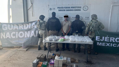 Guardia Nacional y Ejército Mexicano aseguran más de 102 kilos de droga y armamento en Sonora