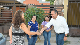 Entrega Toño Astiazarán rehabilitación de Parque La Esperanza