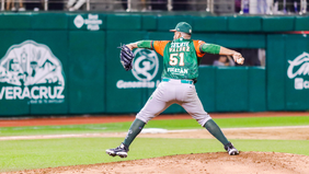 Leones sella triunfo y serie en Veracruz