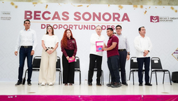 Gobernador Durazo impulsa la transformación de Nogales con más de mil becas universitarias y modernización carretera