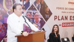 Gobernador Durazo consolida reducción de pobreza laboral con estrategias en el Plan Estatal de Desarrollo