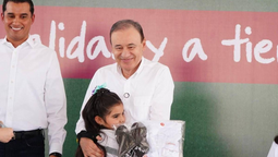 Gobernador Durazo fortalece educación con inversión histórica de más de 1,380 mdp
