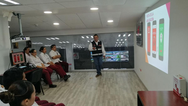 Transparenta C5i Sonora función de la línea de emergencias 9-1-1