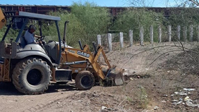 Intensifica Ayuntamiento de Empalme trabajos de limpieza en canales y arroyos en la ciudad