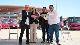 Gobernador Durazo moderniza flota de transporte en Hermosillo con 49 nuevas unidades sin aumento a tarifa