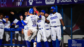 Acereros de Monclova le gana a Conspiradores de Querétaro