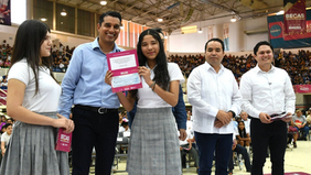 Beneficia Gobernador Durazo a más de 4 mil estudiantes de primaria y secundaria de Cajeme con beca Sonora