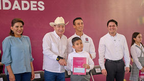 Disminuye en Sonora 13% la deserción escolar con programa de becas de Gobernador Durazo