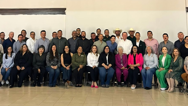 Participa Ayuntamiento de Guaymas en presentación del POET