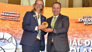 Expertos destacan liderazgo y colaboración estratégica en transición energética durante el Foro Mundial de Energía Solar 2025