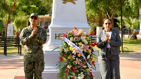 Realiza Ayuntamiento de Guaymas ceremonia cívica en el monumento a Miguel Hidalgo y Costilla