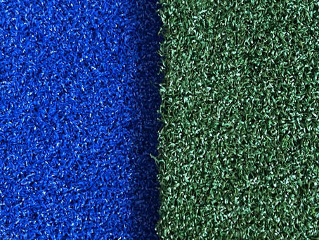 Pourquoi la « moquette » s’use-t-elle si vite ? Analyse technique