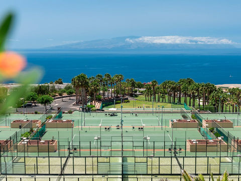 tennis lessons for adults