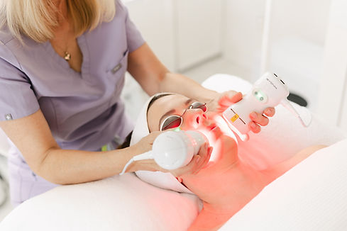 Skin-Solutions-by-Deborah-Nov-24-brand-shoot-stories-by-chloe-brand-photography-uk-93 (2).