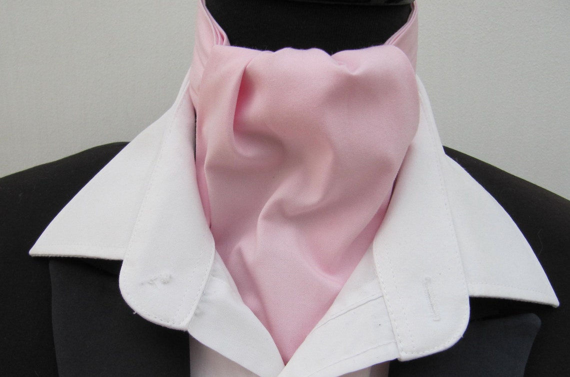 Mens Soft Baby Pink Cotton Ascot Cravat & Pocket Square