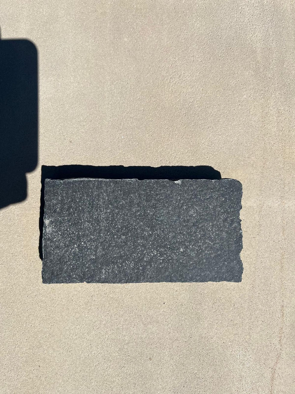 Black Limestone Cobbles 200x100
