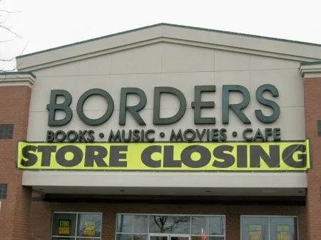 Borders Bookstore Closed